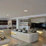 Dimitrios Village Hotel apartamentowy 4*