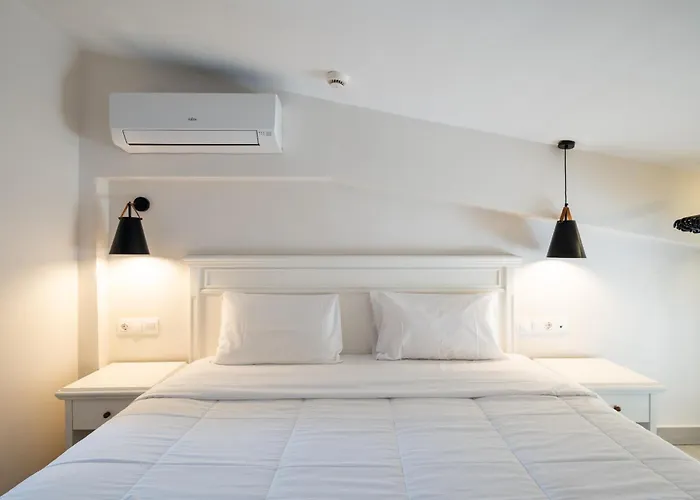 Dimitrios Village Aparthotel