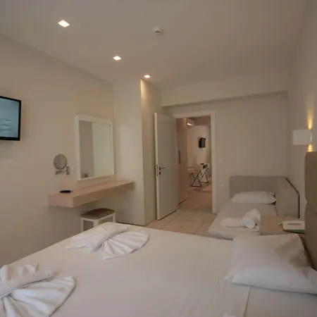 Dimitrios Village Aparthotel 4*