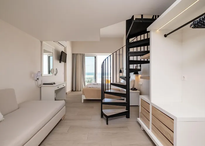 Aparthotel Dimitrios Village 4*